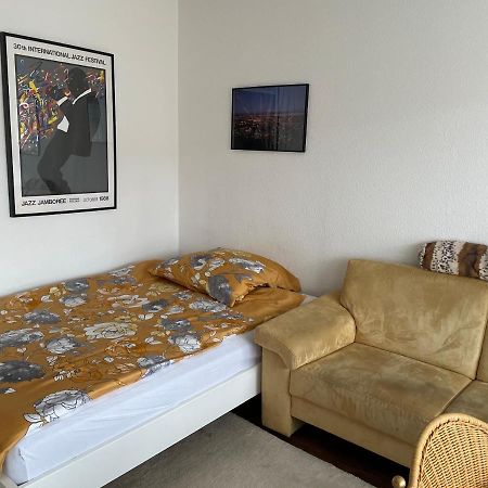 Wohnliches , Behagliches Zimmer Mit Balkon Und Wifi Mönchengladbach Zewnętrze zdjęcie